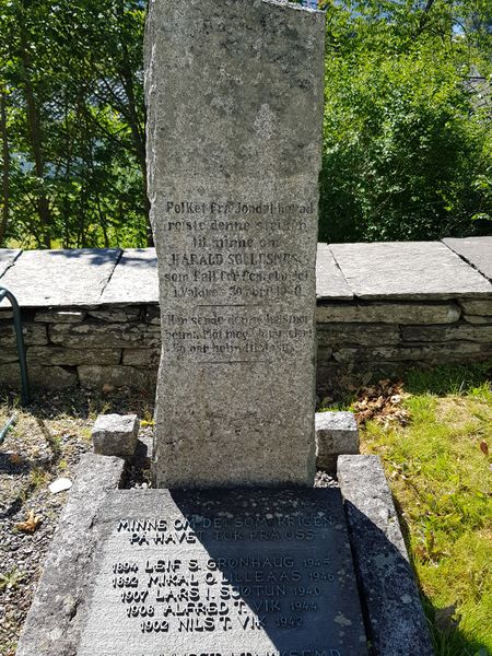 Fil:Jondal minnesmerke.jpg