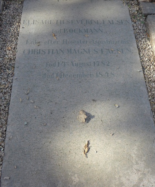 Fil:Christian Magnus Falsen gravminne3.JPG