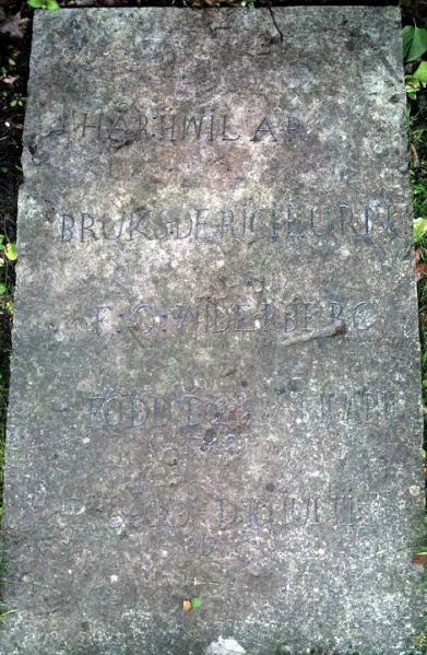 Fil:Gravstein Frantz Gustaf.jpg