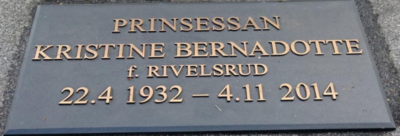 Fil:Prinsesse Kristine Bernadotte gravminne.jpg